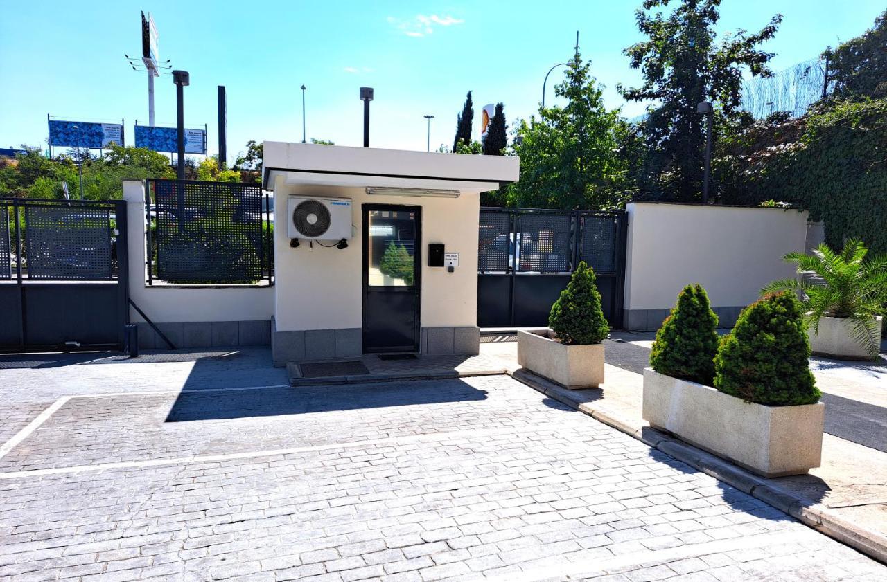 Moraleja Suite I Alcobendas Exterior photo